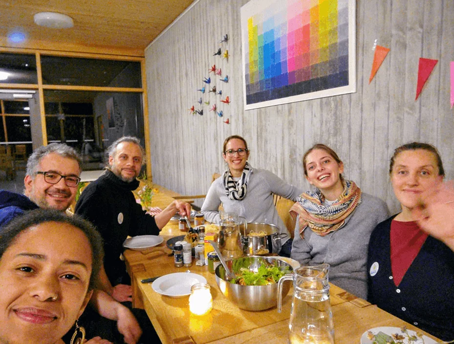 Begegnung mit ehemaligen Volunteers in Begleitung von Nurtac Perazzo