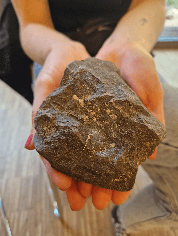 Die Qualität der Konsonanten der Sprache in Naturmaterialien wieder entdeckt